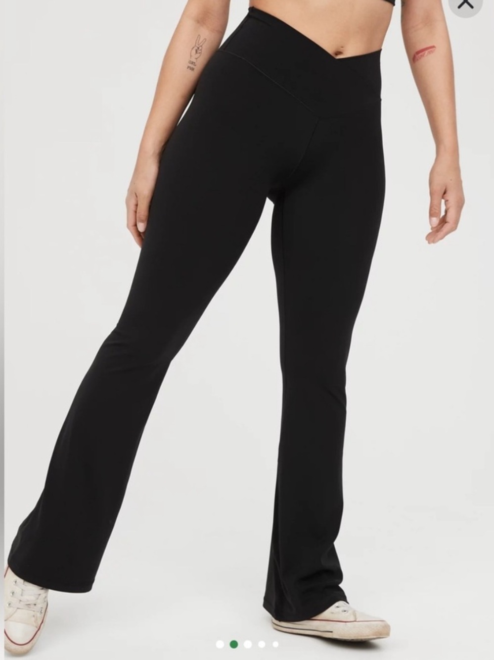 OFFLINE Aerie Real Me High
Waisted Crossover Flare
Legging Black